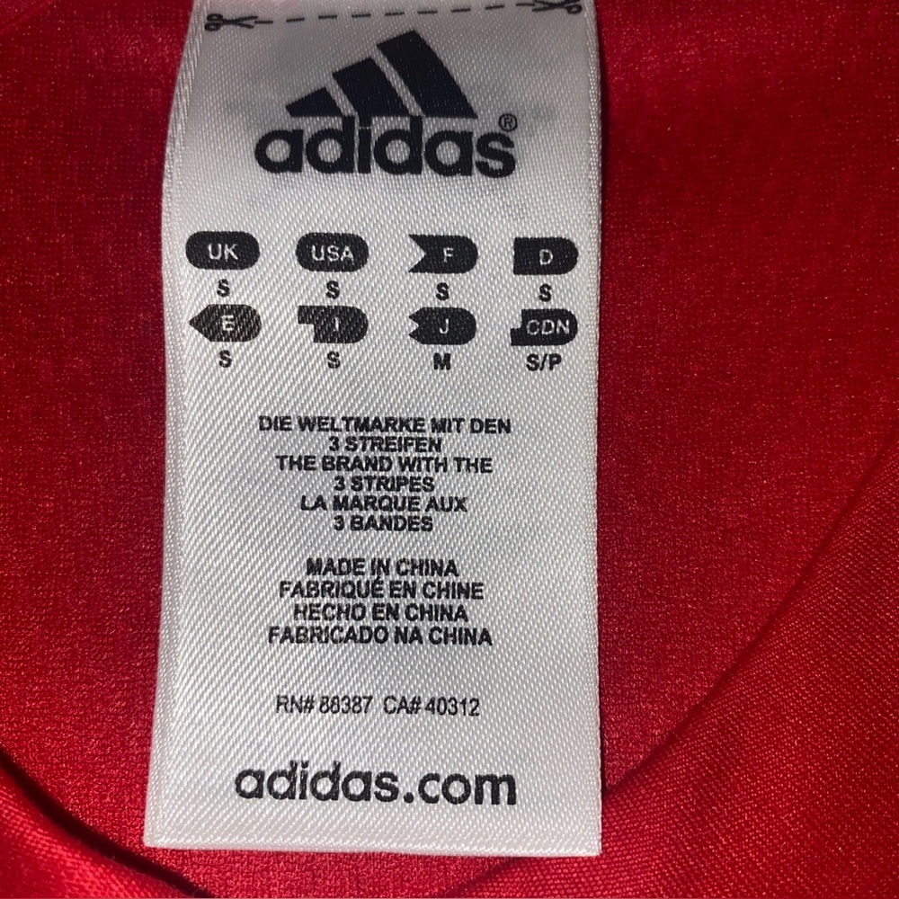 Adidas Clima365 Pullover‎ Shirts
Athletic Tee - Picture 5 of 14